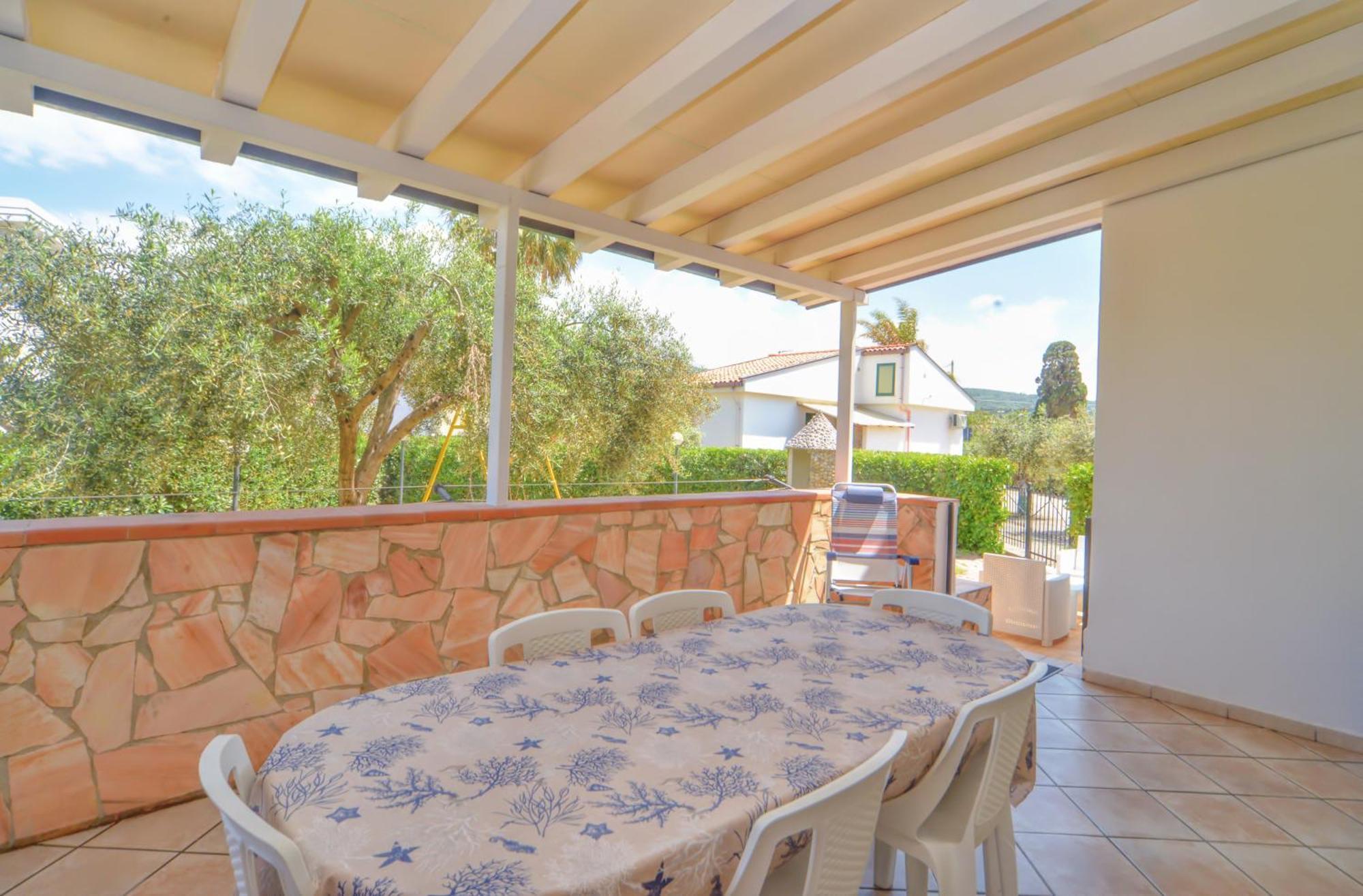Case Vacanze Mare Nostrum - Villas In Front Of The Beach With Pool Campofelice Di Roccella Eksteriør bilde